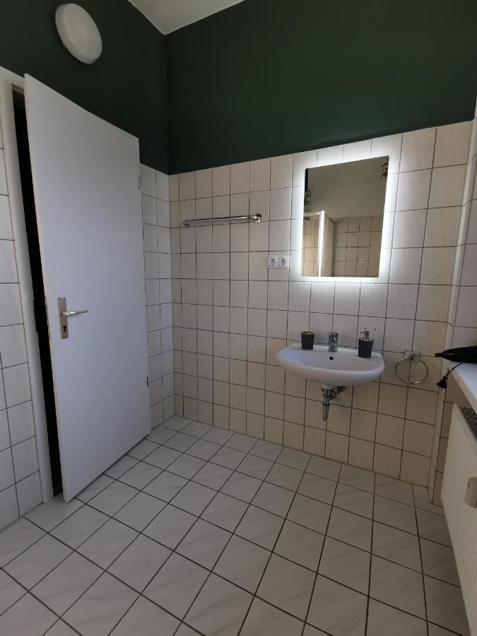 Suiteable Living Katlenburg, Studio Apartment Mit Netflix, Am Rande Des Harz Exterior photo